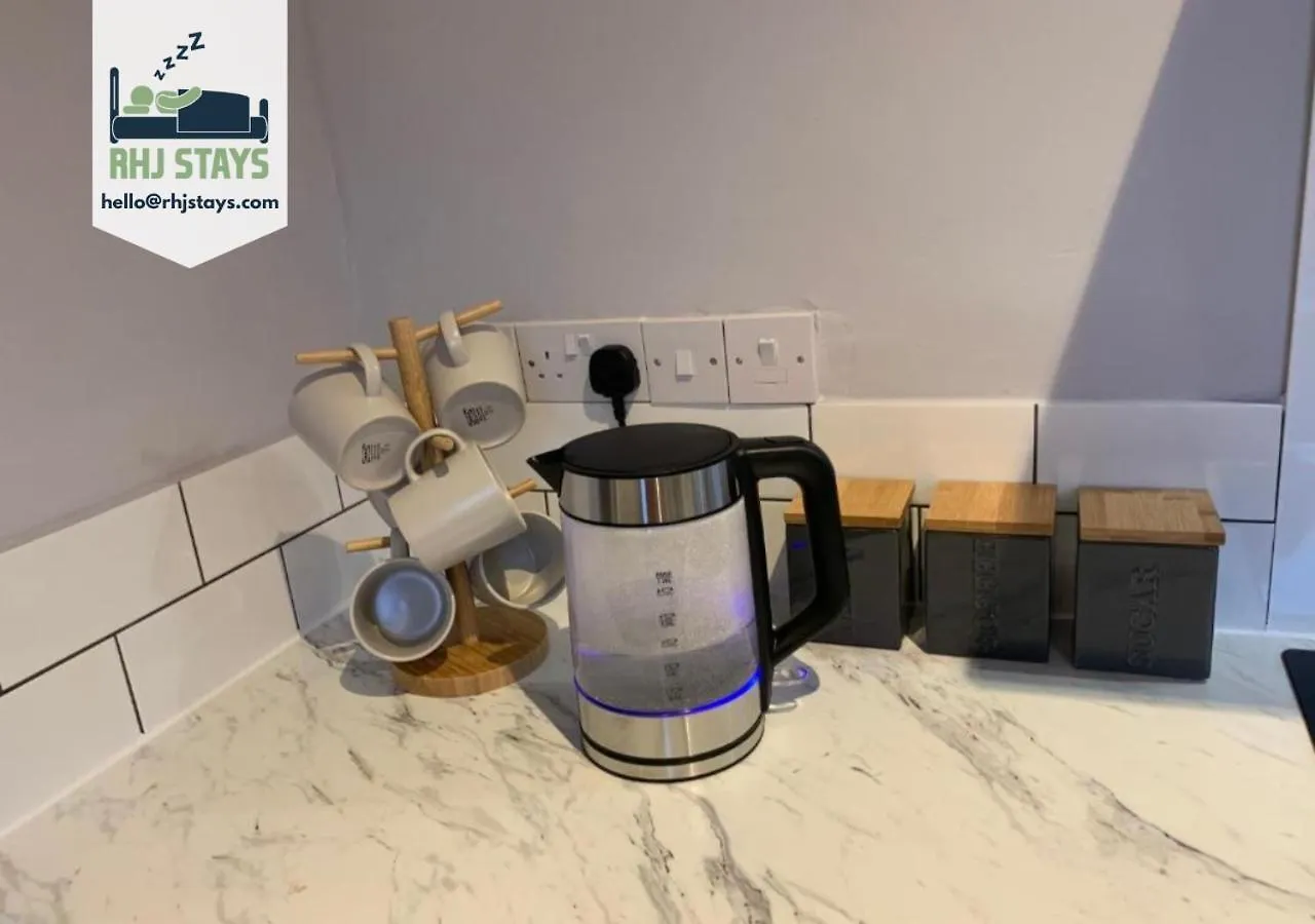 Heaton-Beautiful 3 Double Bedrooms Sleeps 6 Free Parking And Wifi Newcastle Upon Tyne 0*,  Egyesült Királyság